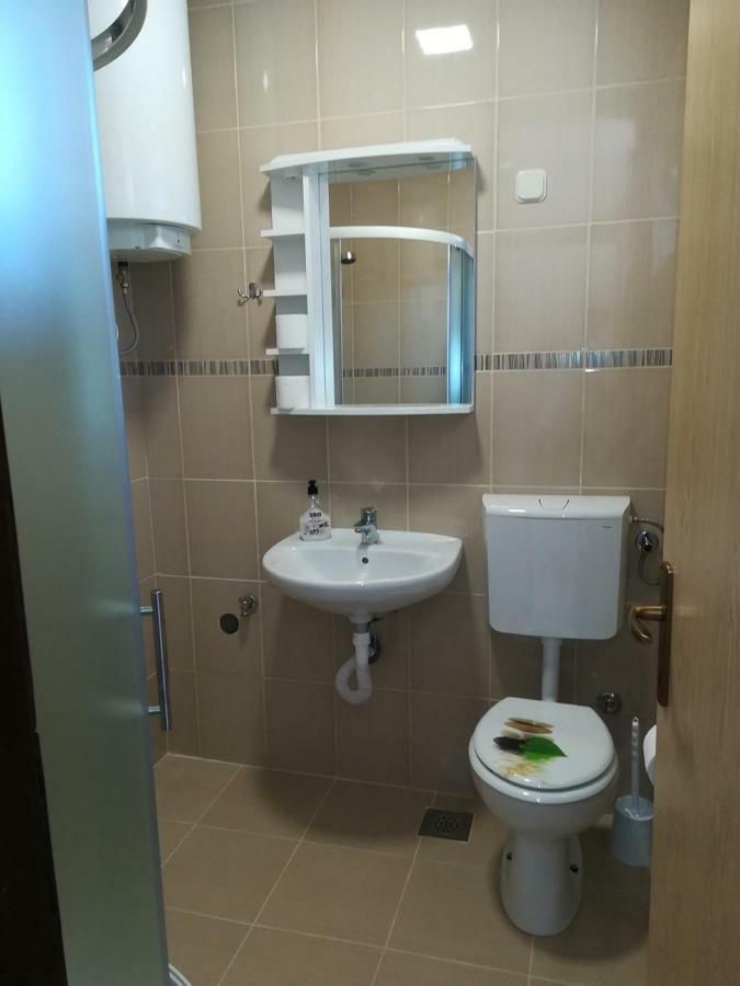 Apartmani Matela Petrčane Extérieur photo